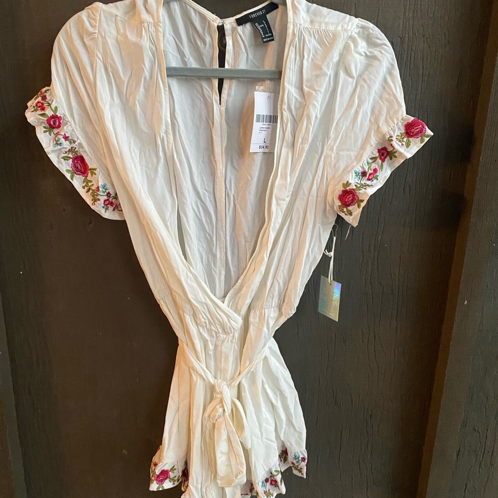 Salt Canyon x F21 Floral Embroidered Romper